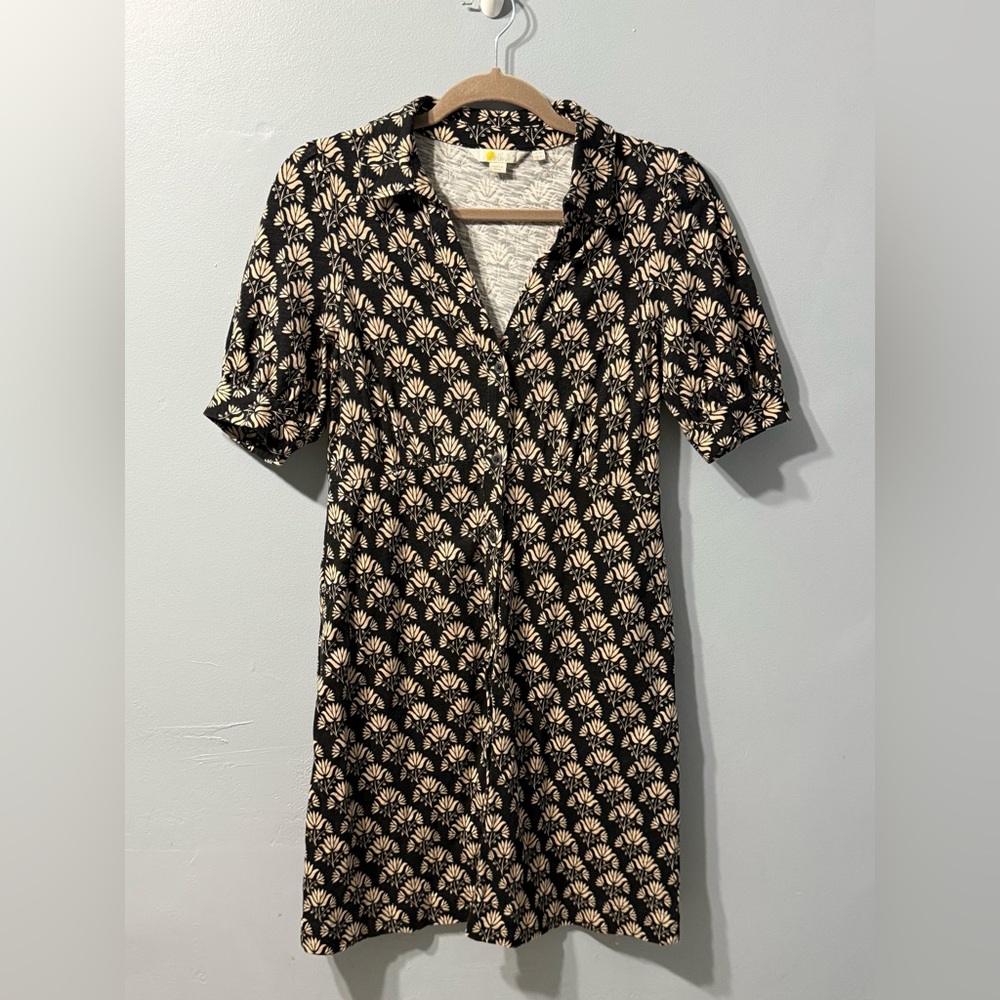 Boden Button Jersey Mini Tea Dress in a black/ beige dandelion pattern‎ Size 6 - Picture 3 of 10